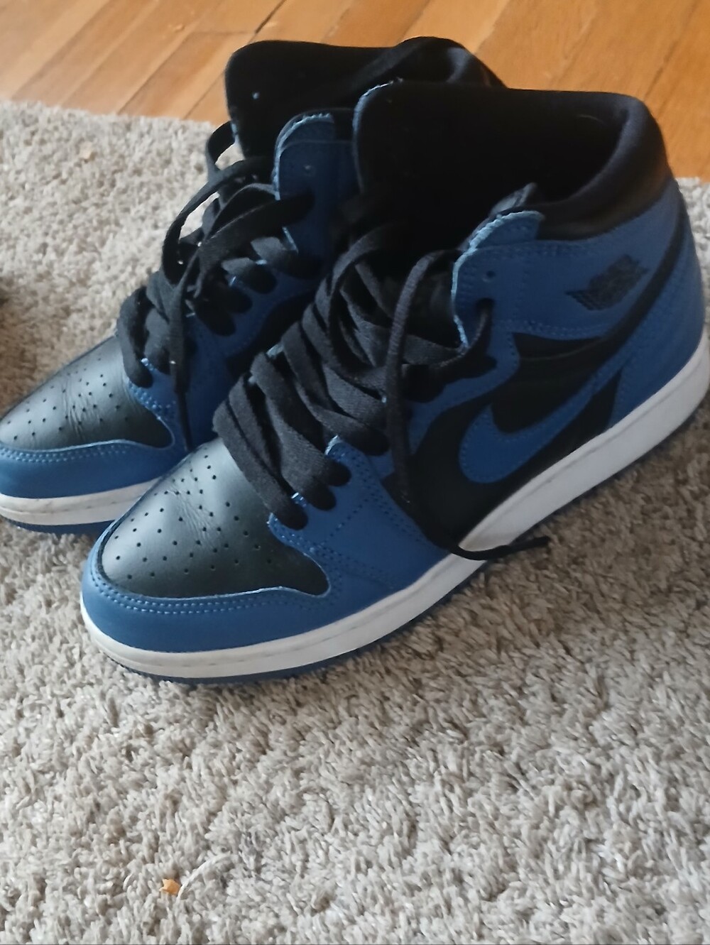 Two Pair Nike Jordan Size 5Y